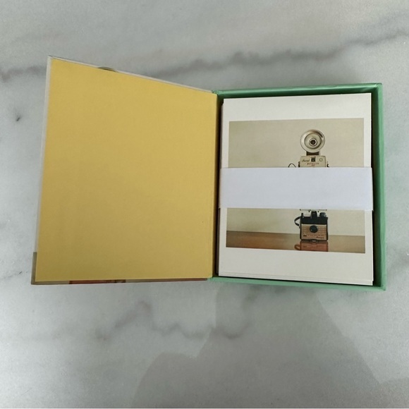 teNeues Retro Rewind QuickNotes Box 20 Notecards with Envelopes - Picture 2 of 3